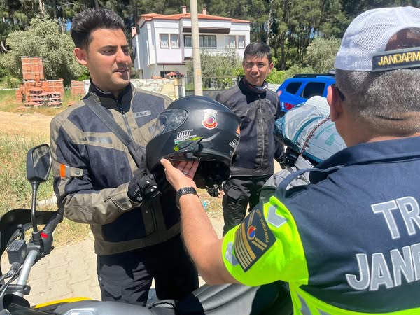 Trafik Güvenliğine Yönelik “Kaskın Kapalı, Yolun Açık Olsun” Eğitimi Gerçekleştirildi